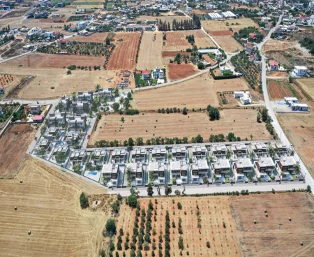 Cyprus New Bosphorus; Flat and Villa Alternatives within the Complex